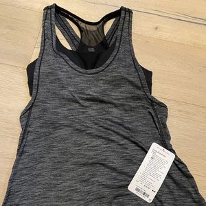 Lululemon tank size 6
